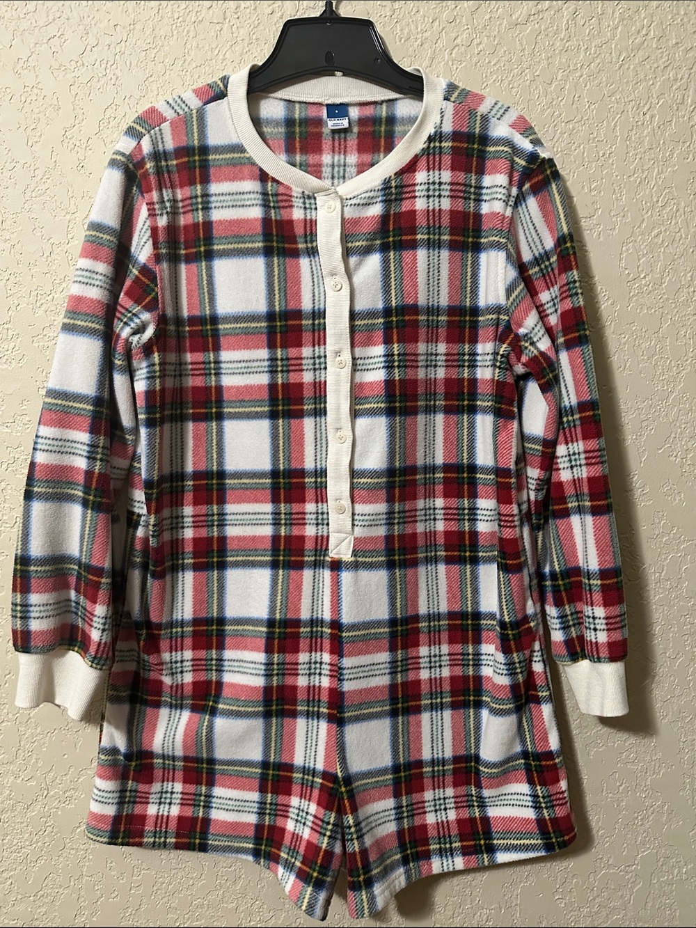 Old Navy Soft Plaid Long-Sleeve Henley Pajama Romper - Red & White S